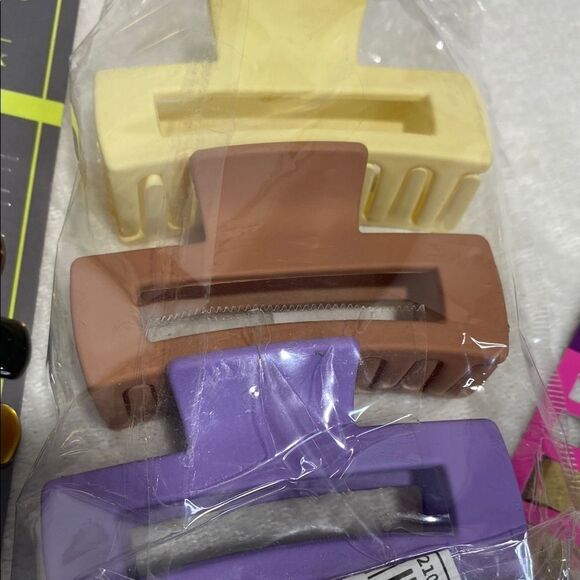 Misc. Hair accessories Bundle Tiara Headband Clips - Picture 6 of 7